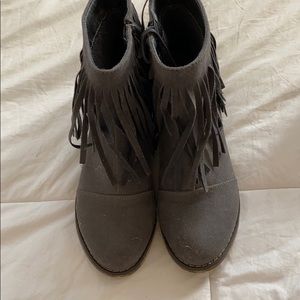 Fringe bootie